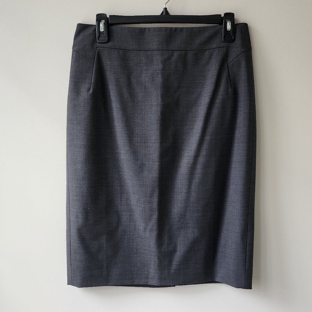 Ann Taylor Wool Pencil Skirt (Size 4)